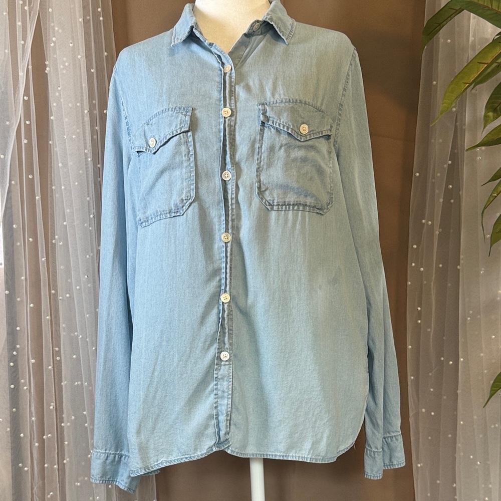 Karen Kane Light Blue Casual Shirt